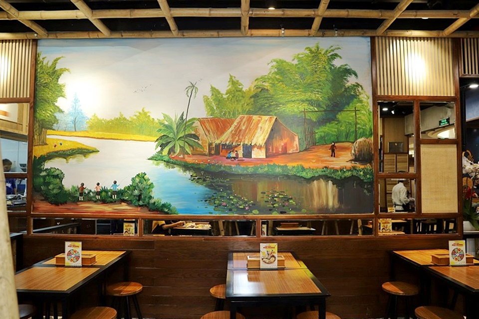 trang trí nội thất nhà hàng bằng tranh tường độc đáo