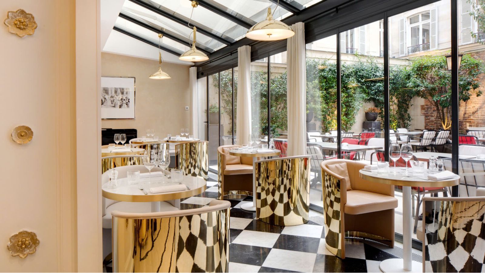 Ứng dụng kiến trúc Haussmann trong thiết kế nhà hàng sang trọng