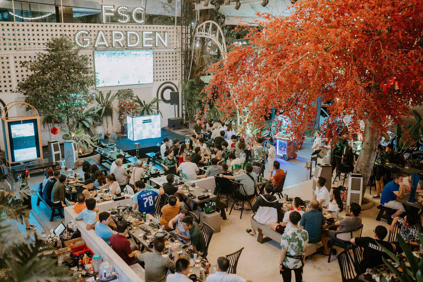 thiet-ke-nha-hang-beer-garden