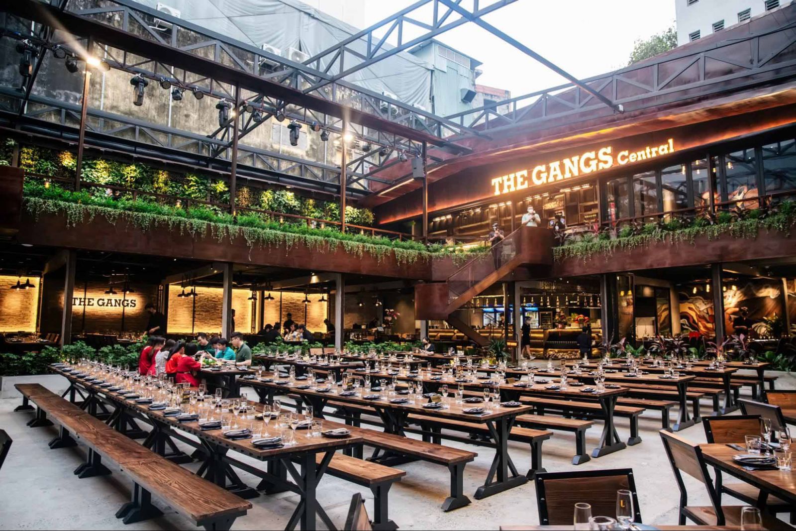 mau-thiet-ke-nha-hang-beer-garden