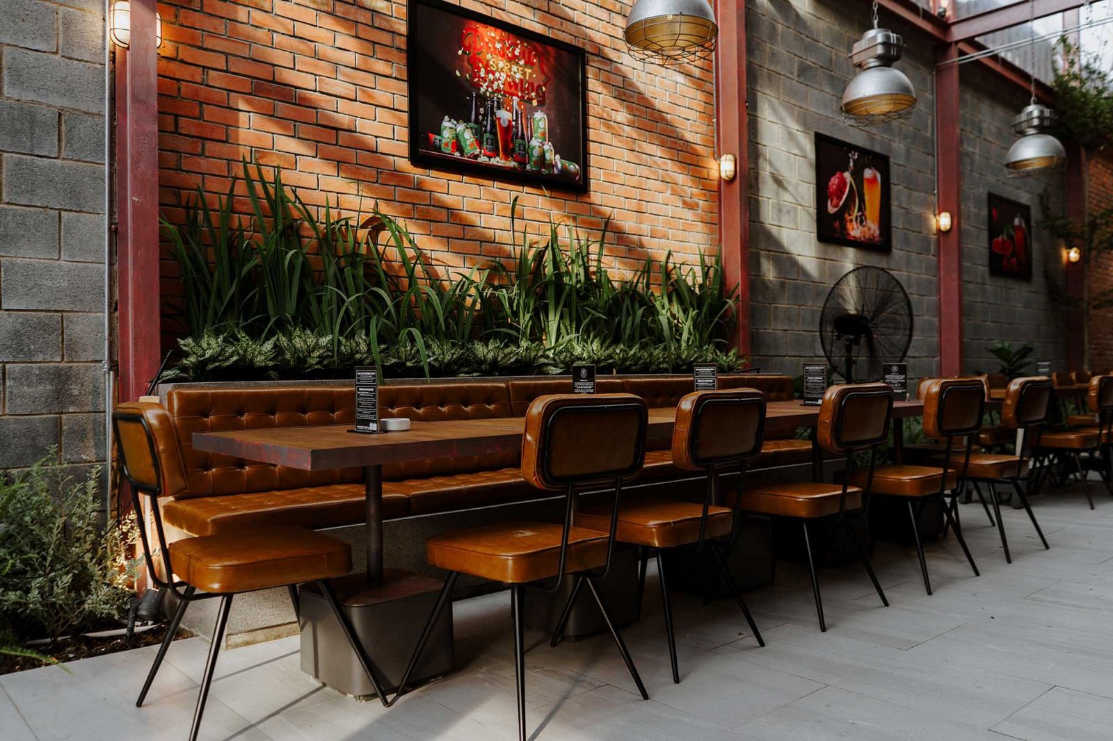mau-thiet-ke-nha-hang-beer-garden