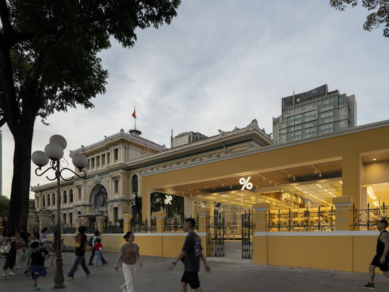 Mẫu Thiết Kế % Arabica Ho Chi Minh City Roastery