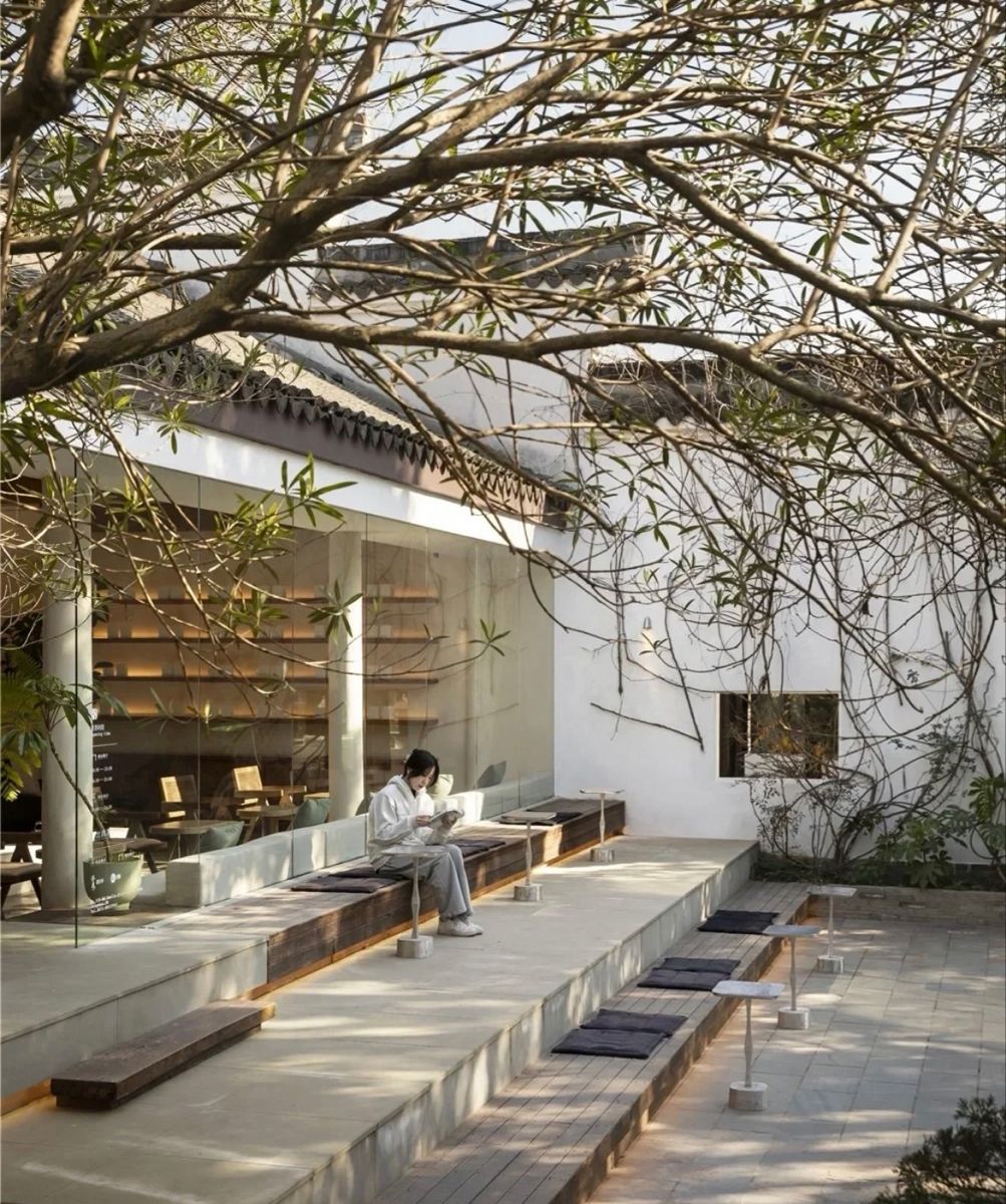 Xu Hướng Sử Dụng Kính Trong Thiết Kế Nhà Hàng, Quán Cafe