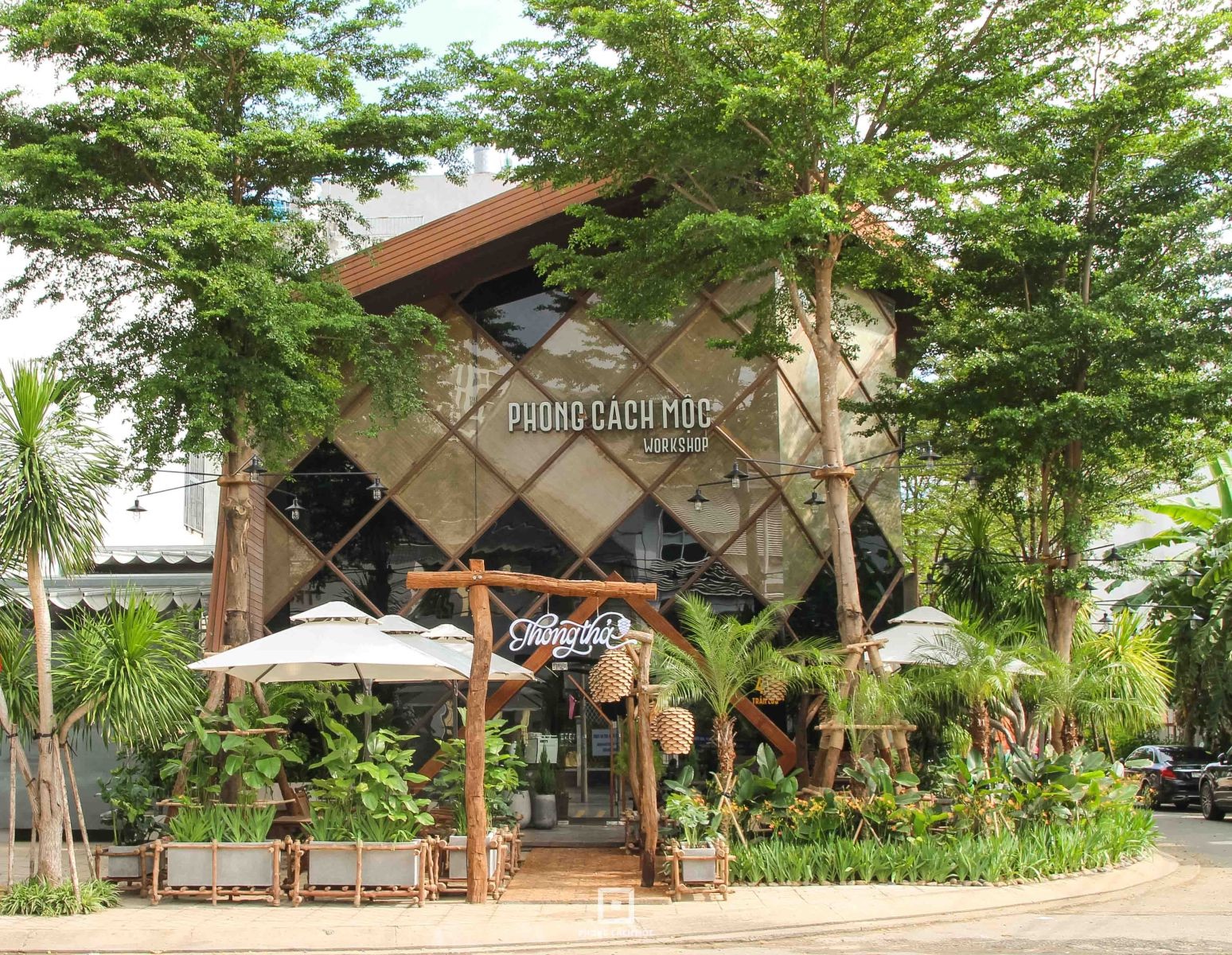 Bí Quyết Thiết Kế Mặt Tiền Nhà Hàng, Quán Cafe Độc Đáo,Thu Hút