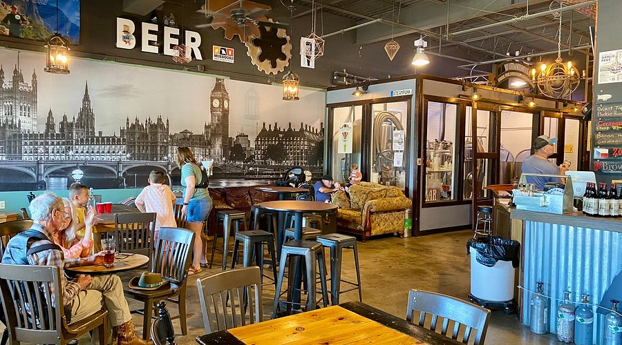 Café workshop / studio sáng tạo