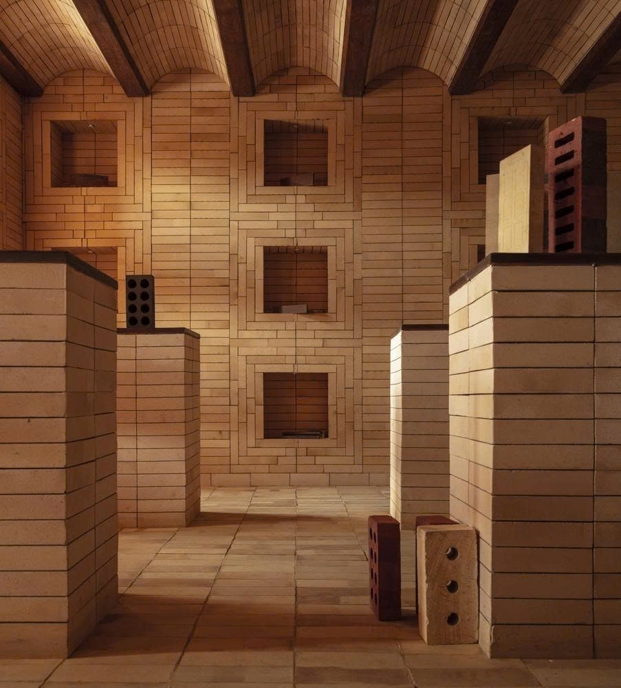 Ưu Điểm & Hạn Chế Của Gạch Đất Nung